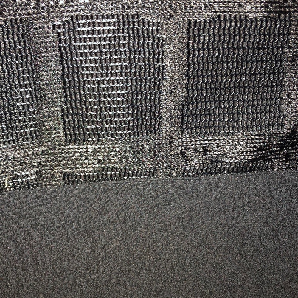 Mesh top - Picture 3 of 3
